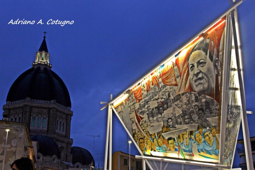 E' lo stesso Francesco D'Addario, restauratore del murale dedicato a Giuseppe di Vittorio installato in piazza della Libertà ed inaugurato il 3 Novembre 2017, a ricordare, con comunicazione protocollata, la manutenzione programmata non avvenuta.