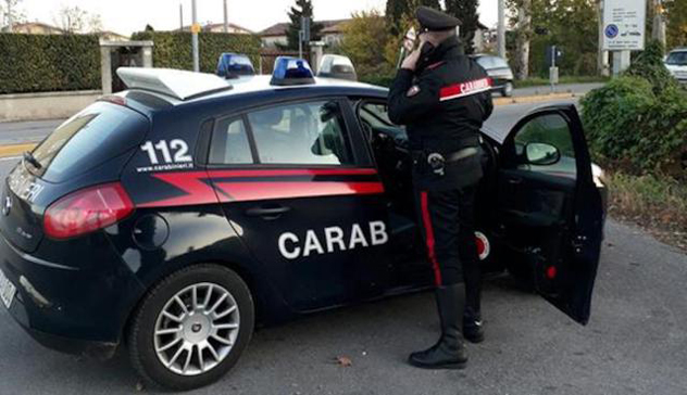 “E’ vigile ma in gravi condizioni” fanno sapere dalla compagnia carabinieri di Cerignola i cui uomini da ieri sera indagano sul ferimento del 31enne a Cerignola.